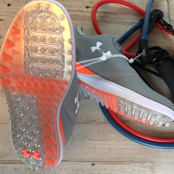 UNDER ARMOUR WOMEN’S BOOTS SIZE 6.5 - Picture 3 of 7